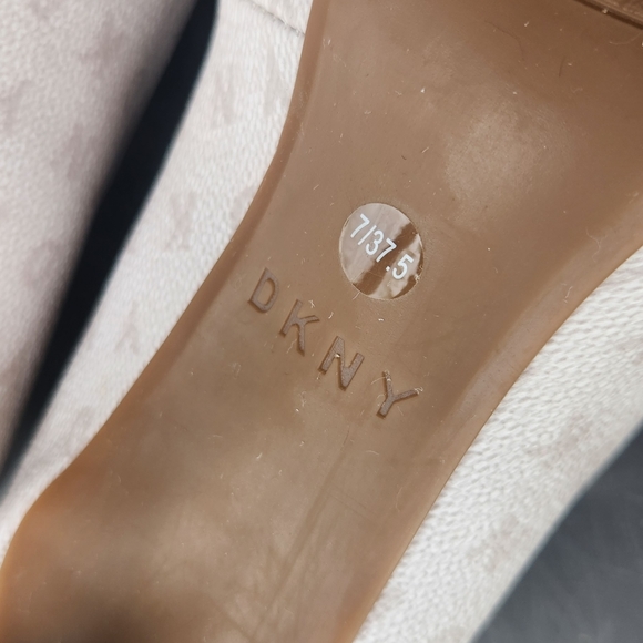 DKNY Nude Shoes - Size 7 - Picture 8 of 10